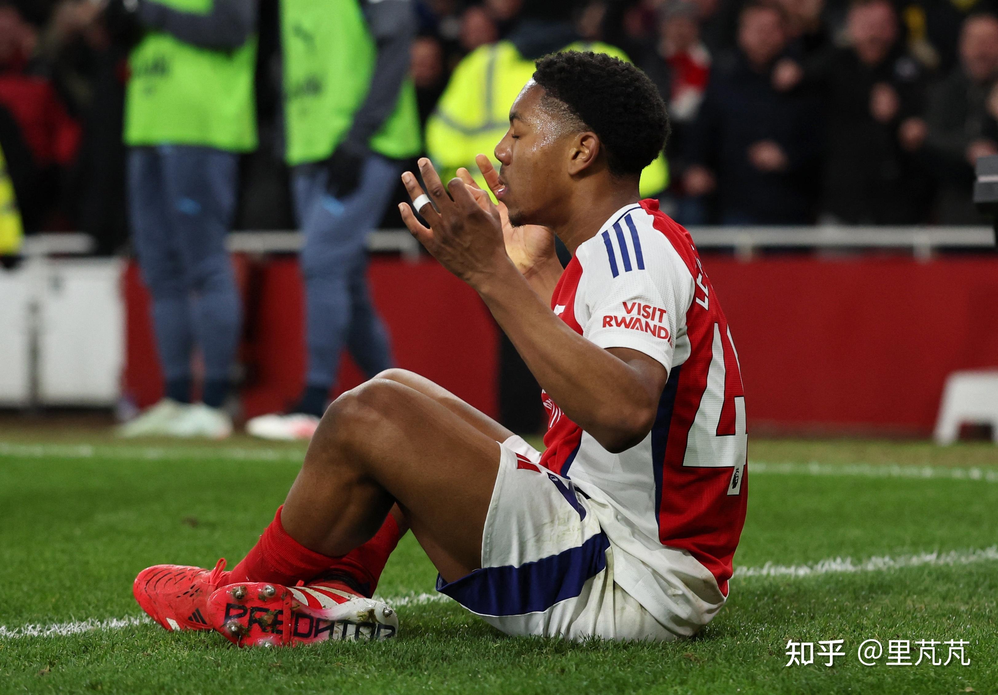 包含阿森纳遭受绝杀，英超连败形势骤然紧张的词条